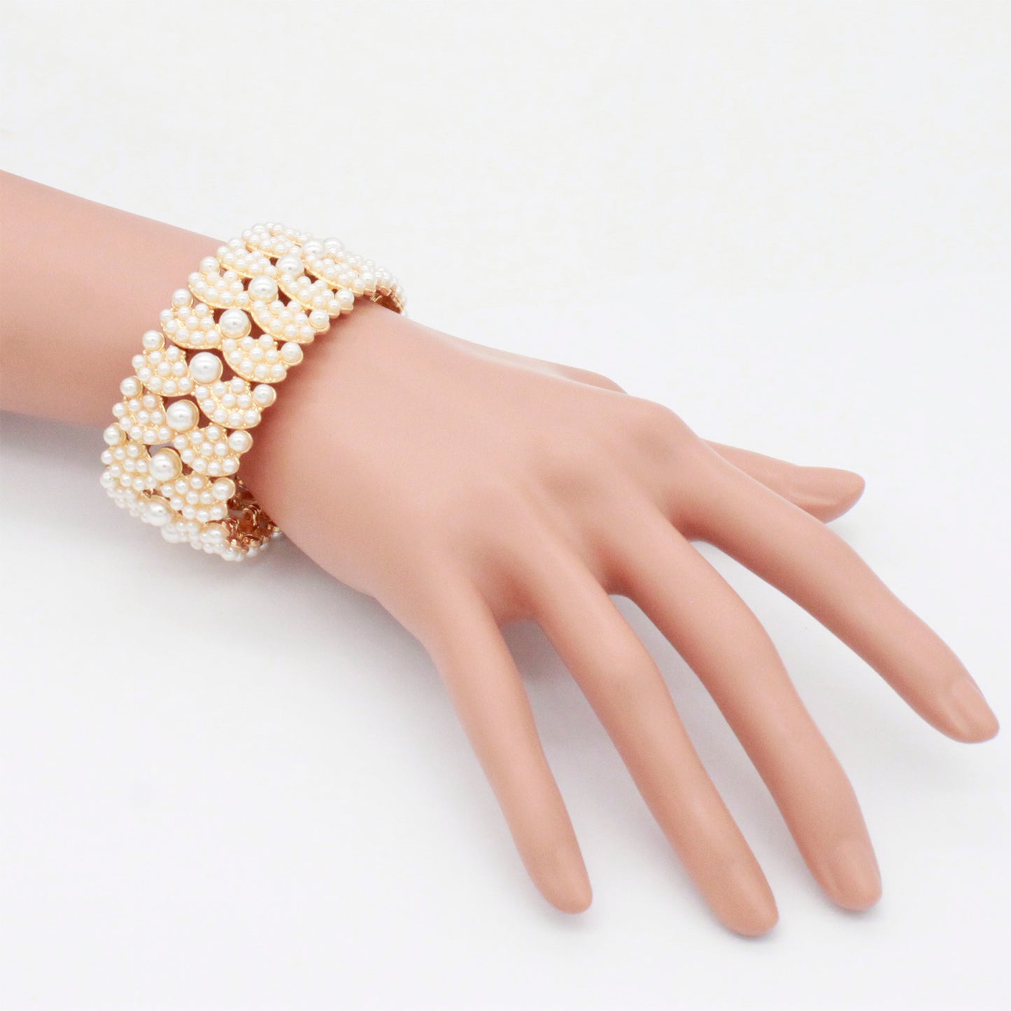 Lavencious Simulated Pearl Waves Design Elastic Stretch Bracelet Party Jewelry for Women - Gold White