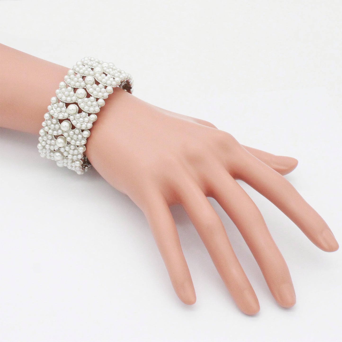 Lavencious Simulated Pearl Waves Design Elastic Stretch Bracelet Party Jewelry for Women - Silver