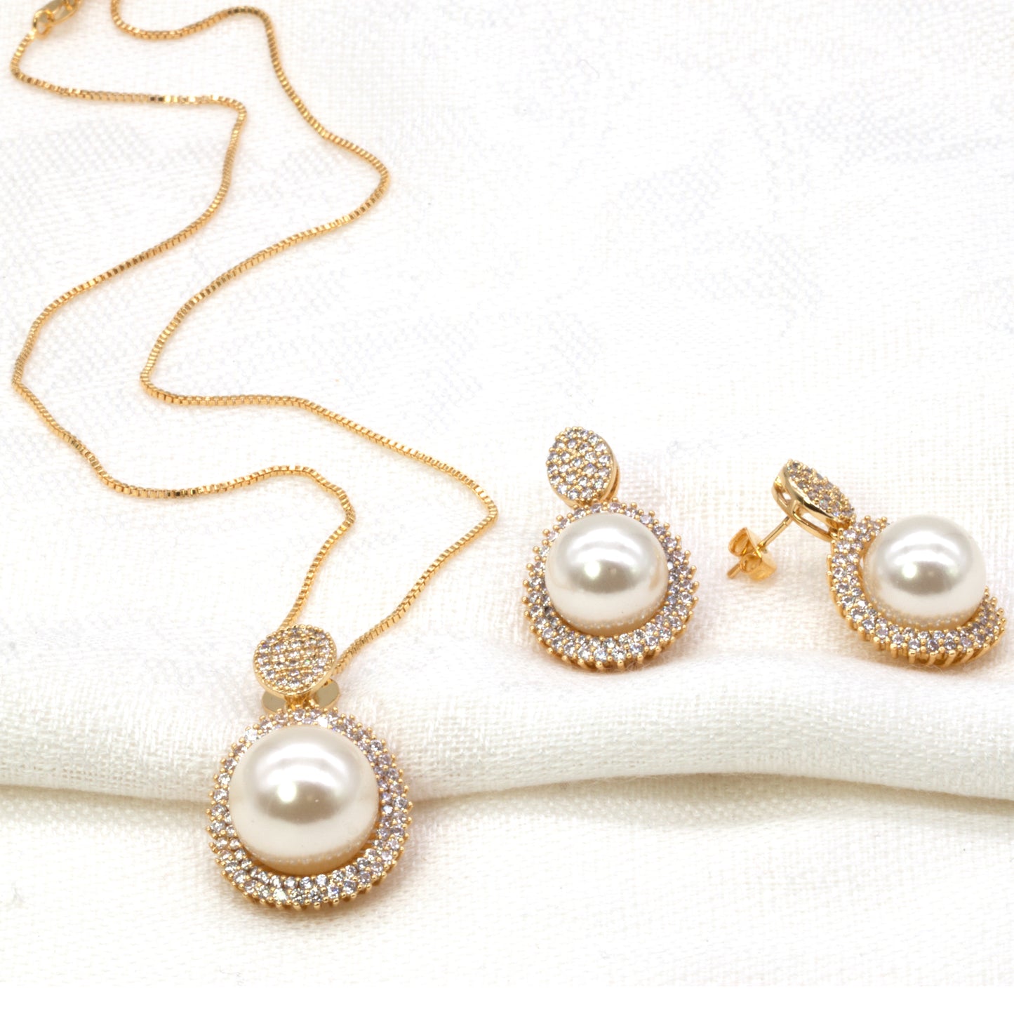 Pearl Dangle Earrings with AAA Cubic Zirconia, Gold Plated (Earrings Only)